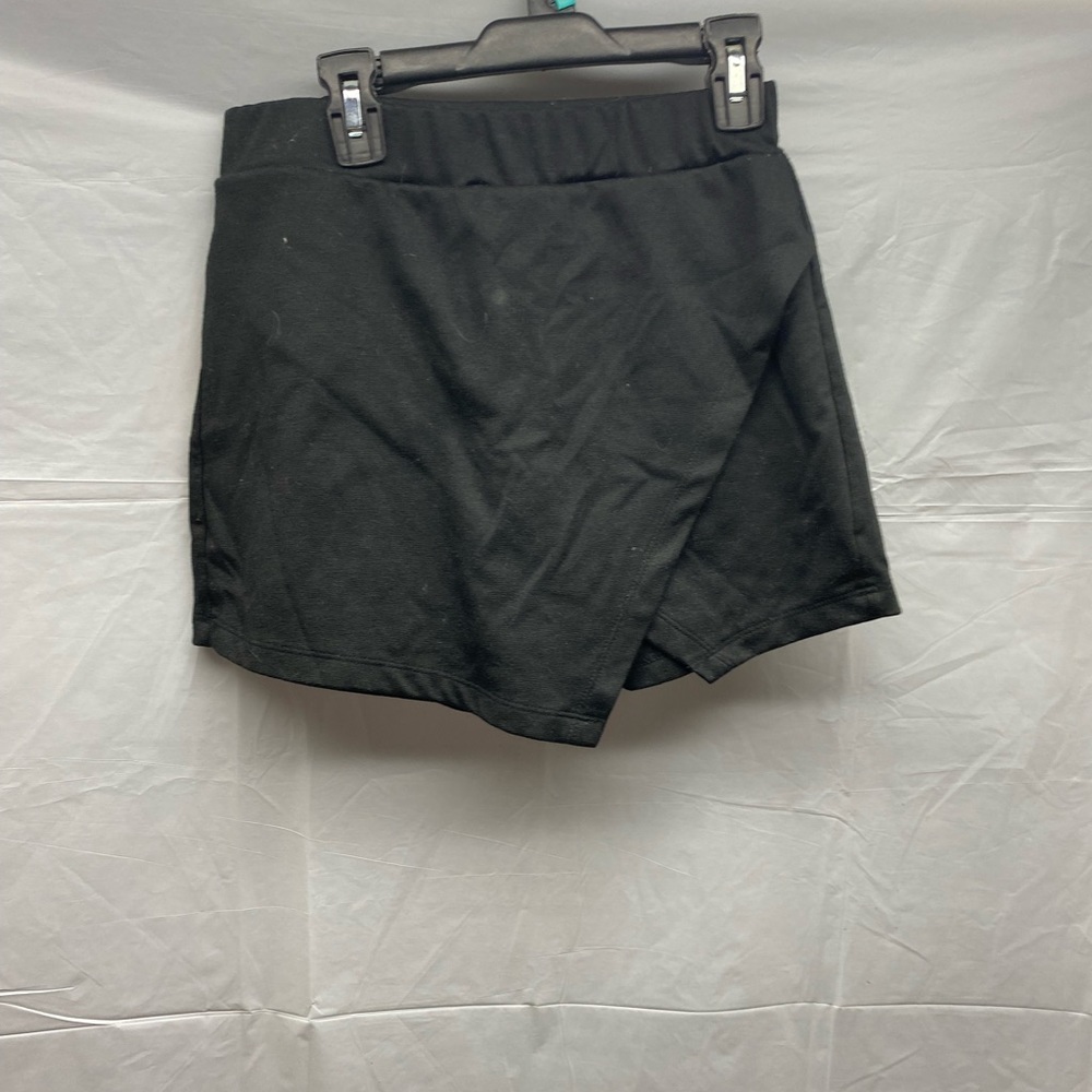 Skort - Picture 3 of 3